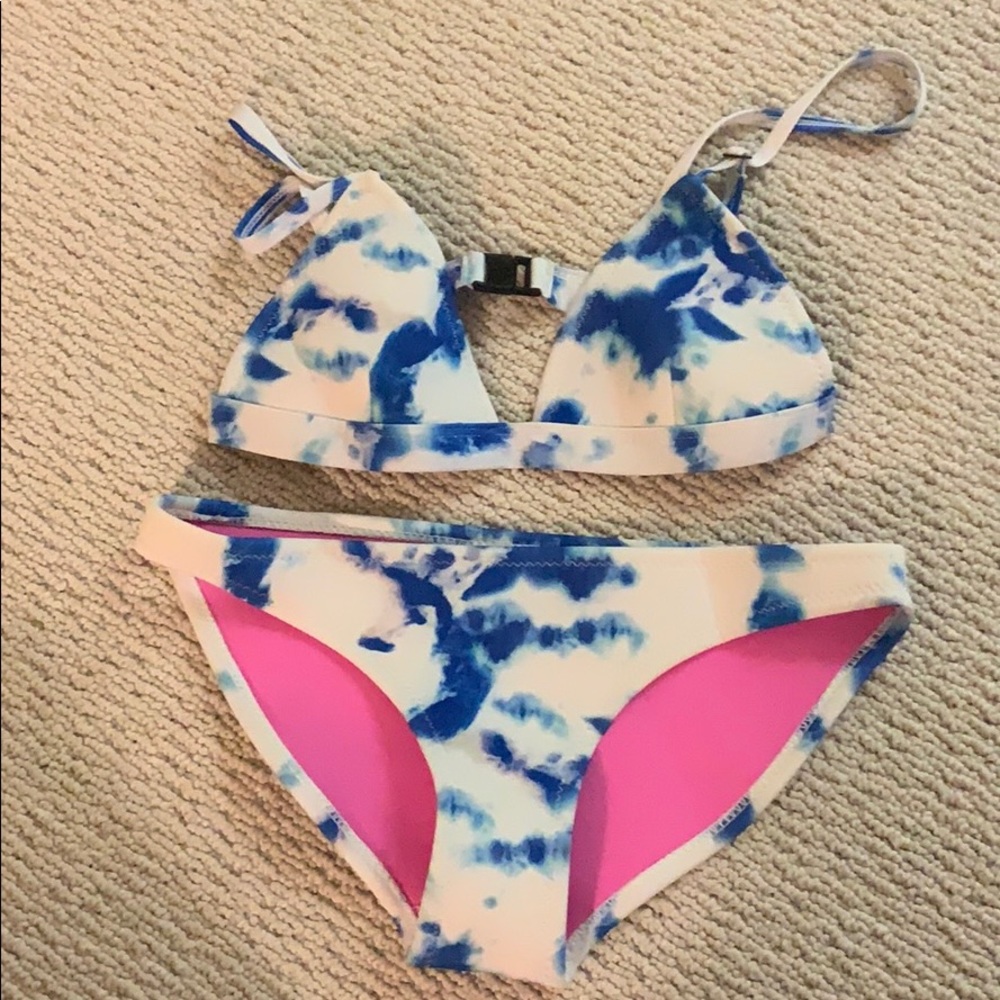 blue and white the tie die bikini